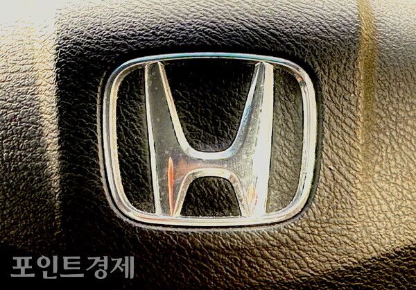 혼다(Honda) 로고/사진=박진우 특파원 ⓒ포인트경제