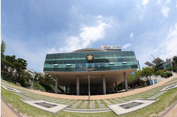 포항시의회 청사 전경. 사진=포항시의회(포인트경제)