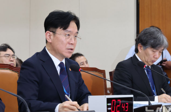 김영훈 고용노동부 장관 /사진=뉴시스