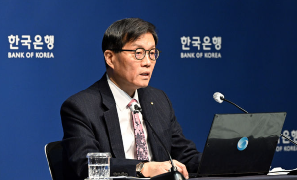 이창용 한국은행 총재가 지난달 26일 서울 중구 한국은행에서 2026년 2월 통화정책방향 관련 기자간담회를 하고 있다. /사진=뉴시스