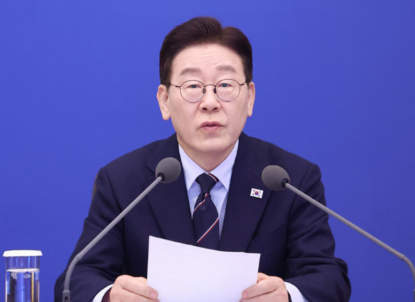 이재명 대통령이 6일 청와대에서 열린 수석보좌관회의에서 발언하고 있다. /사진=뉴시스