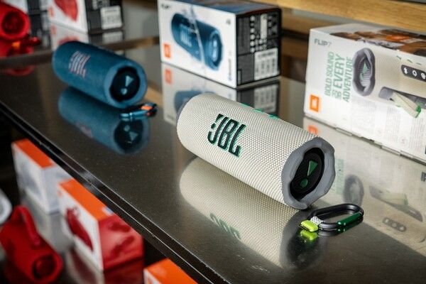 삼성 하만 JBL 블루투스 스피커JBL FLIP 7.&nbsp;[사진=삼성전자] (포인트경제)