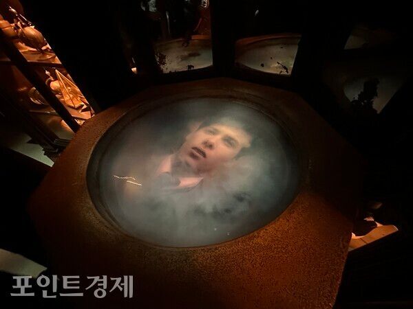 지난 26일&nbsp; 워너 브라더스 스튜디오에 전시된 기억 보관 장치 ‘펜시브’ /사진=박진우 특파원 ⓒ포인트경제