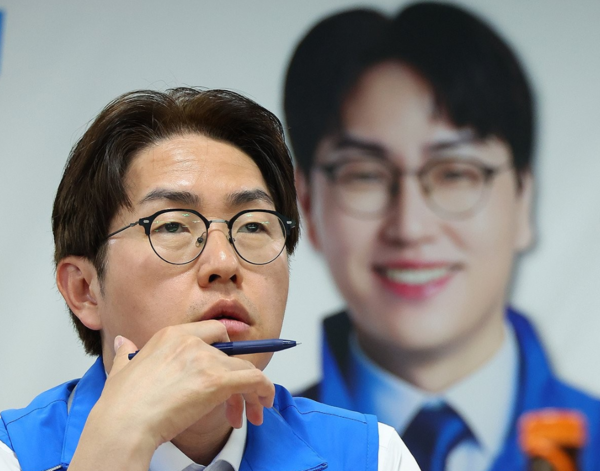 더불어민주당&nbsp;하정우&nbsp;부산 북구갑 국회의원 보궐선거&nbsp;후보 /사진=연합뉴스