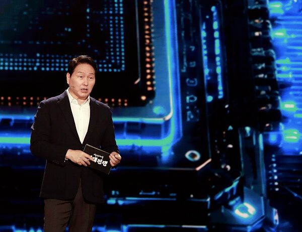 'KBS 다큐 인사이트 – 인재전쟁2 : 최태원의 대답'에 출연한 최태원 SK그룹 회장 겸 대한상공회의소 회장 /SK 제공