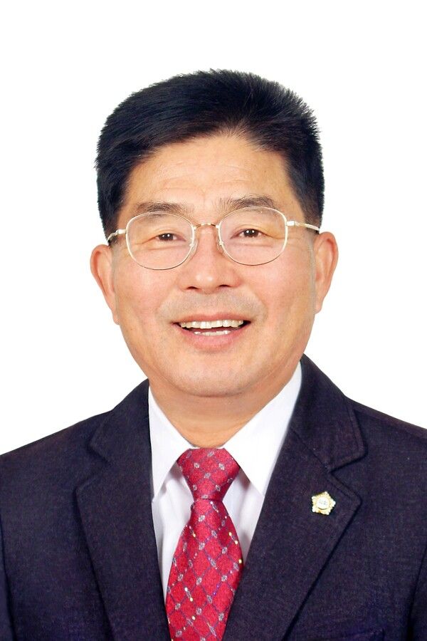 황철용 윤리특별위원장. /함안군의회