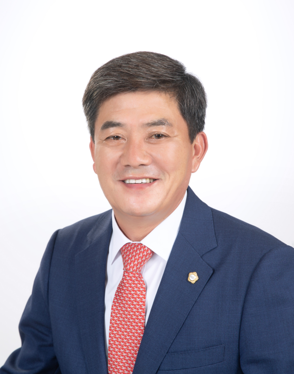 김철수 포항시의회 의장. /포항시의회