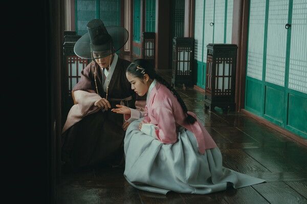 서은우 역의 김향기. 사진=tvN ‘조선 정신과 의사 유세풍2’