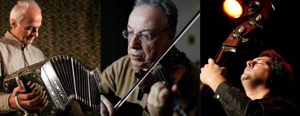 왼쪽부터 '모다 탱고 트리오'의 반도네온 네스토르 마르꼬니, 바이올린 라파엘 진톨리, 콘트라베이스 후안 파블로 나바로. 사진=마포문화재단