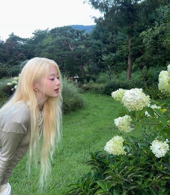 사진=아이브 장원영