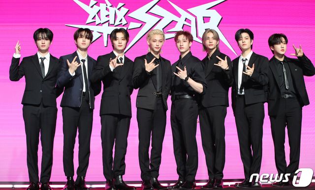 10일 새 앨범 기자간담회에 참석한 그룹 스트레이 키즈. 사진=뉴스1