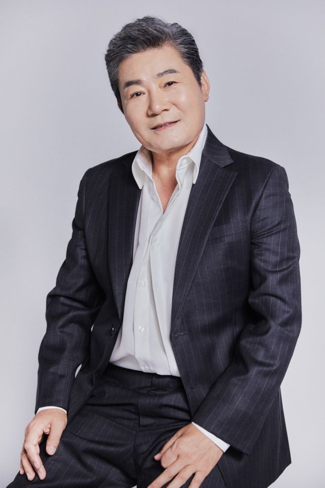 가수 진성. 사진=토탈셋