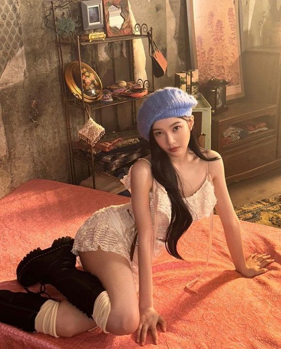 사진=레드벨벳 조이