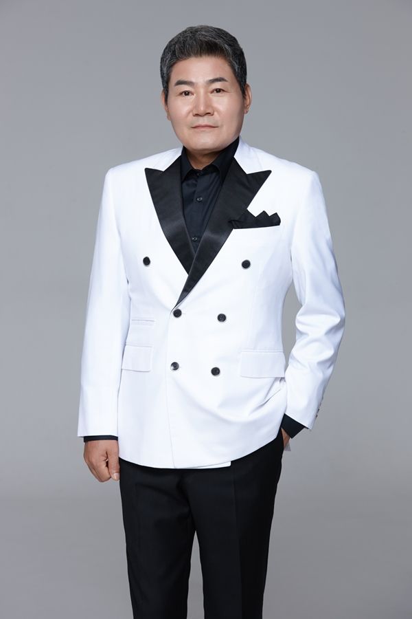 가수 진성. 사진=토탈셋