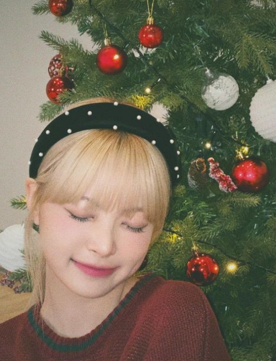 사진=르세라핌 홍은채