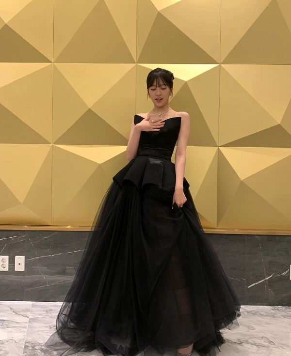 사진=아이브 안유진