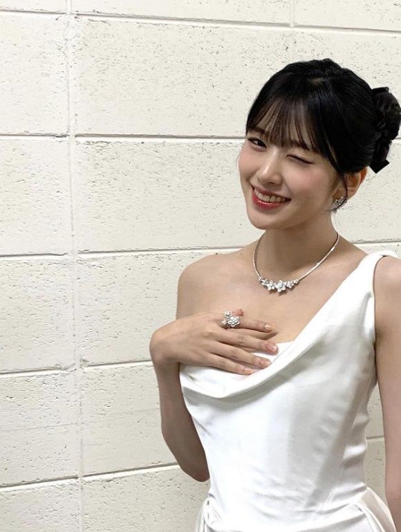 사진=아이브 안유진