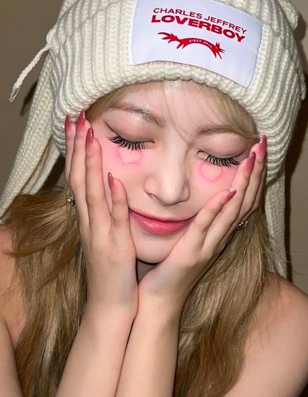 사진=르세라핌 홍은채