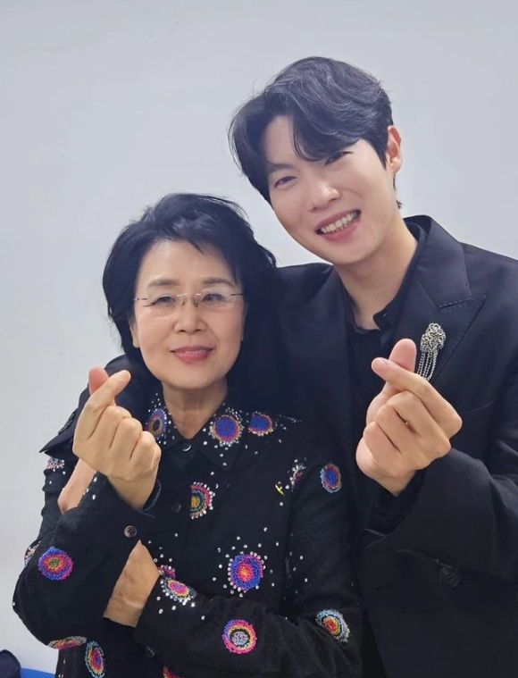 사진=가수 손태진