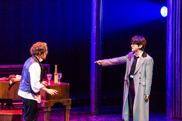 루드윅役 김주호, 청년役 정재환 (과수원뮤지컬컴퍼니 / 이준용_스튜디오눈)