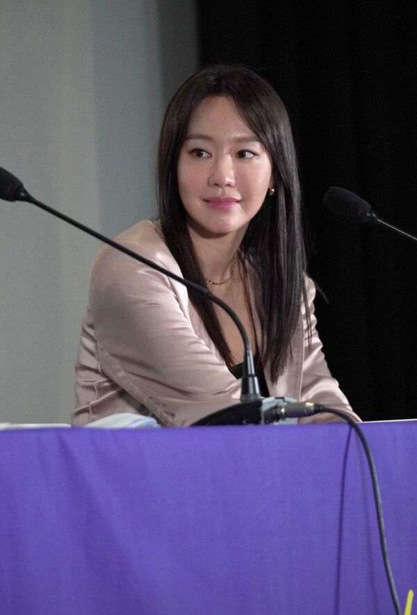 배우 김아중. 사진=강수연 추모사업 추진위원회