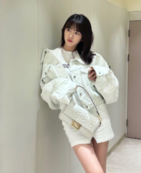 사진=아이브 안유진