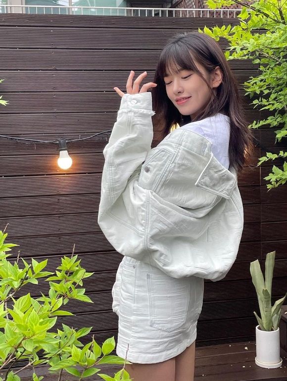 사진=아이브 안유진