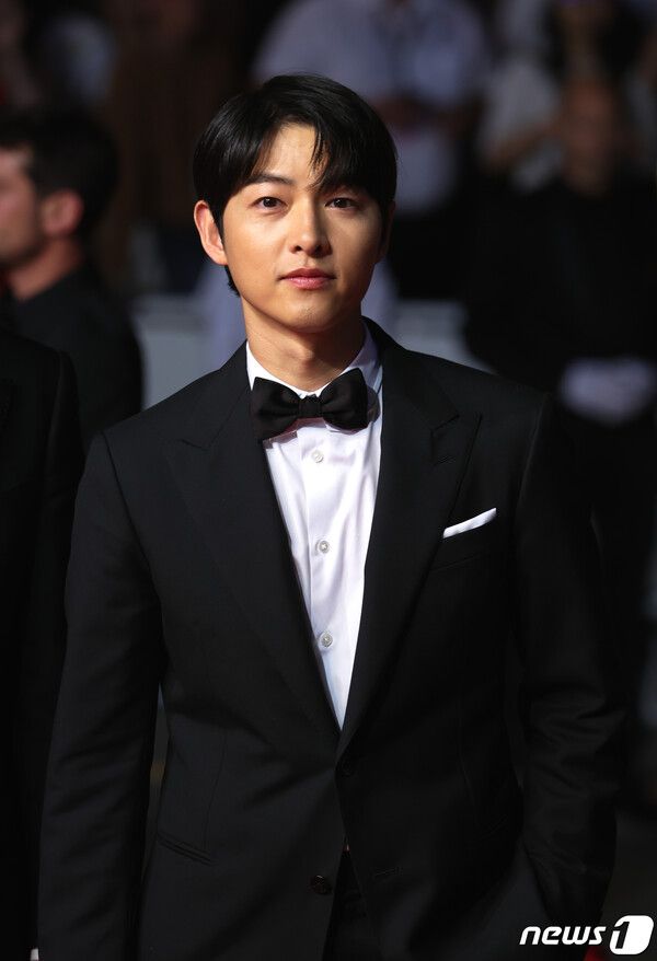 칸 영화제에 참석한 배우 송중기. 사진=뉴스1