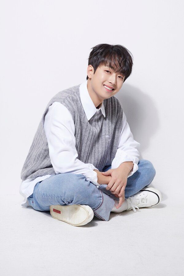 가수 이찬원. 사진=초록뱀이앤엠