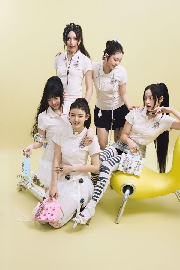 걸그룹 뉴진스가 1월 1주 차 아이돌차트 아차랭킹 1위에 올랐다. /사진=어도어