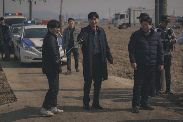 '선산' 비하인드 스틸. 사진=넷플릭스