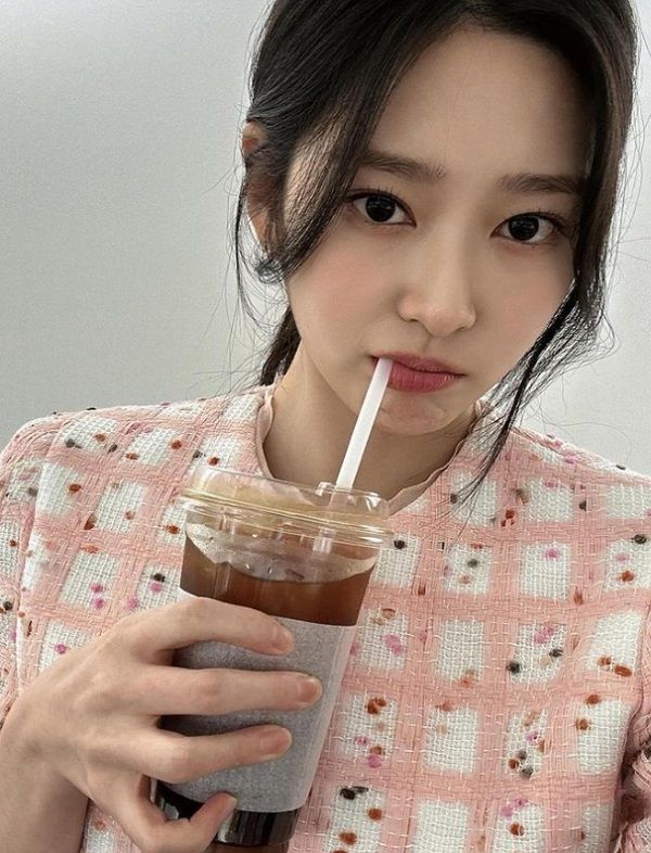 사진=아이즈원 출신 배우 김민주