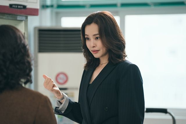 박경선 역 이하늬. 사진=SBS ‘열혈사제2’