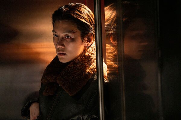 '강남 비-사이드' 지창욱, 변신의 정석. 사진= 월트디즈니 컴퍼니 코리아 / 강남 비-사이드 메인예고편 캡처