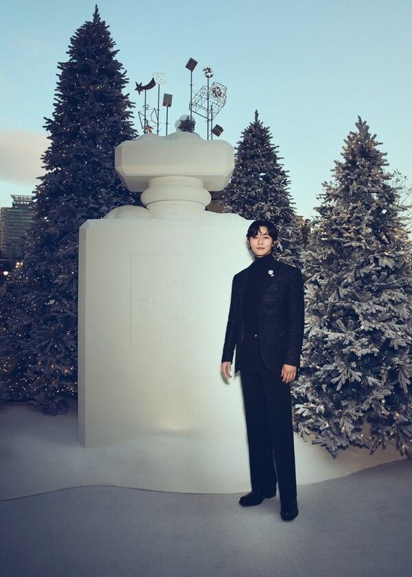 사진=샤넬 윈터 테일 홀리데이 아이스링크_박서준