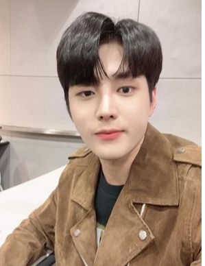 사진='불타는 트롯맨' 출신 가수 김중연