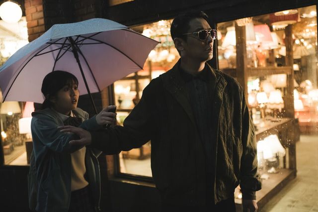 '조명가게' 스틸. 사진=디즈니+