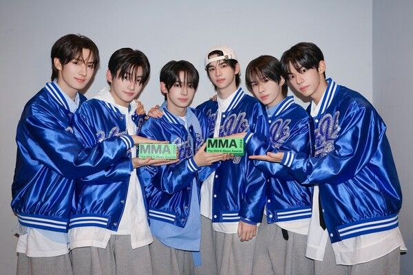 그룹 투어스. 사진=플레디스