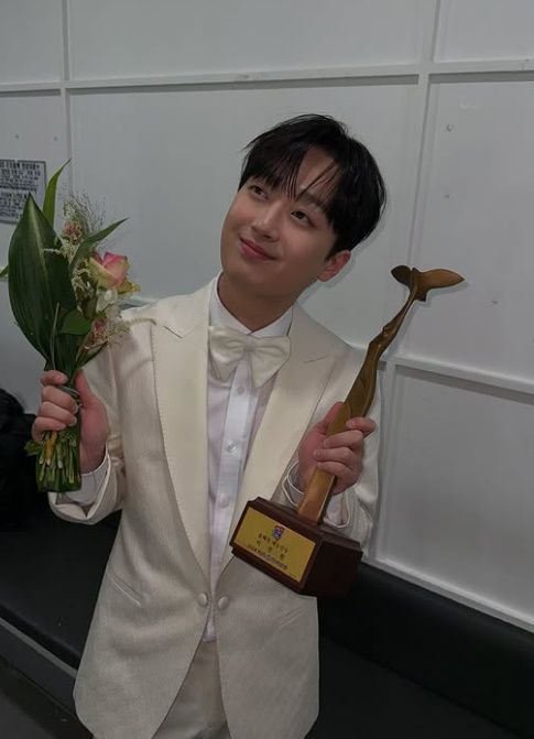 사진=이찬원 SNS