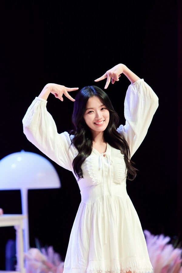 김혜윤 서울 팬미팅 ‘혜피니스(Hye-ppiness)’ 현장 이미지. 사진=원더월