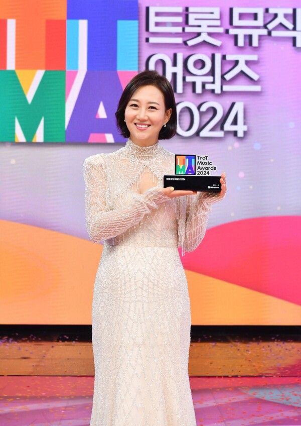 장윤정. 사진=SBS 미디어넷
