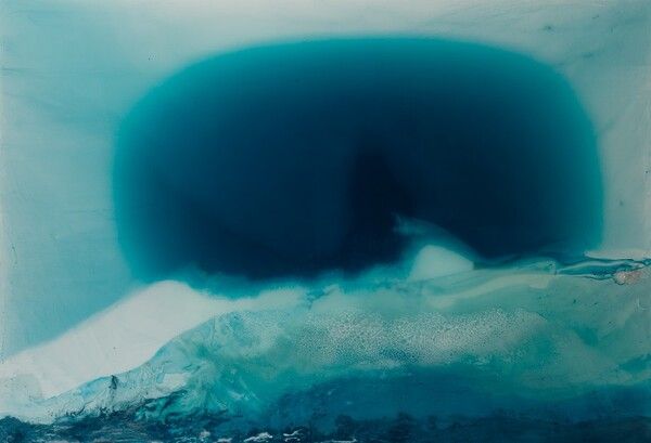 비에서 맑음으로의 여정 3_183×125×4cm_에폭시 레진_2024