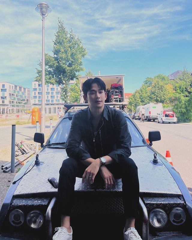 김수현. 사진=김수현 인스타그램