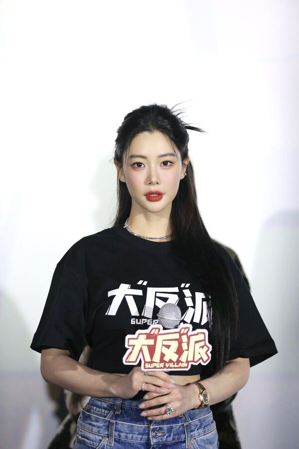 배우 클라라. 사진=씨엘이엔엠