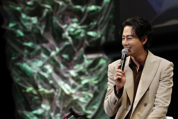 배우 조인성. 사진=IOK Company