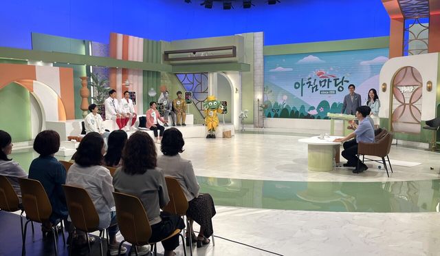 개청이 '아침마당' 출연. 사진=KBS1