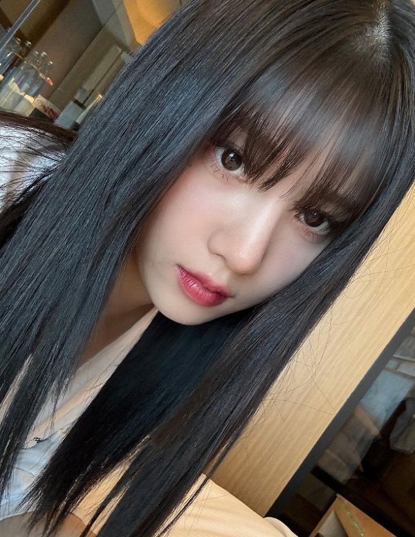 사진=가수 권은비