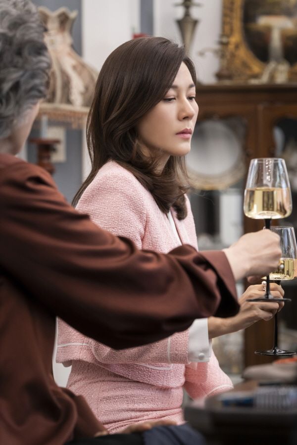 배우 김하늘. 사진=‘화인가 스캔들’