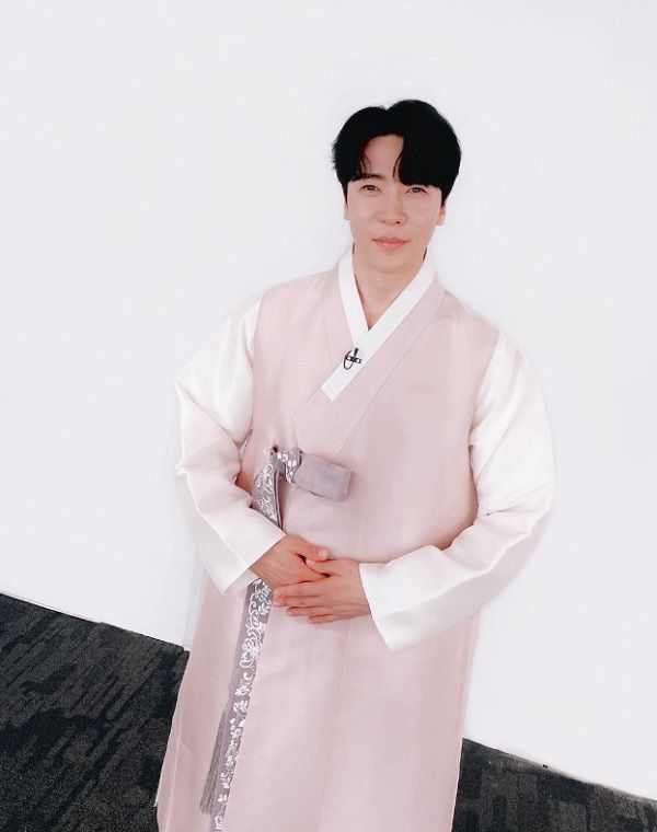 사진='불타는 트롯맨' 출신 가수 에녹