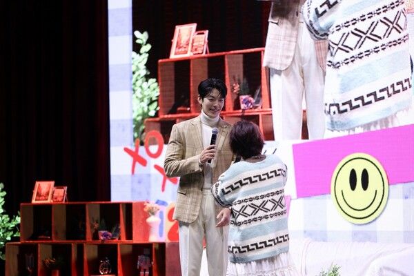 김우빈 팬미팅. 사진=에이엠엔터테인먼트